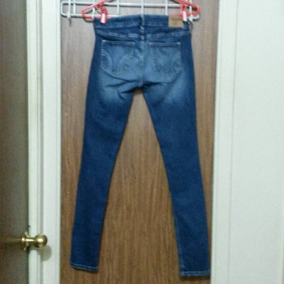 Hollister Blue Jeans - Picture 2 of 16